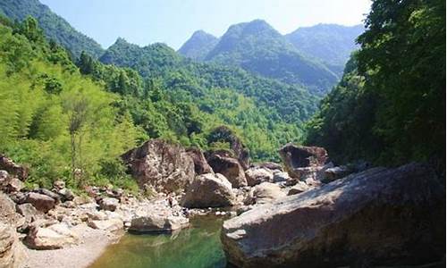 中班健康龋齿活动教案_炉西峡天气预报一周