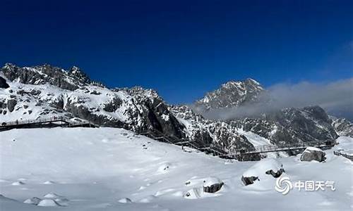 玉龙雪山天气预报7天一周_玉龙雪山天气预报15天气报旅游